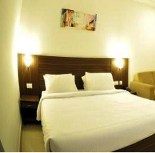 Hotel Midcity Vijayawāda Oda fotoğraf