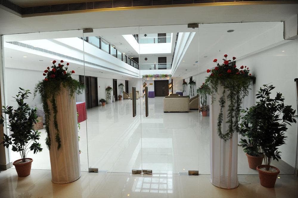 Hotel Midcity Vijayawāda Dış mekan fotoğraf